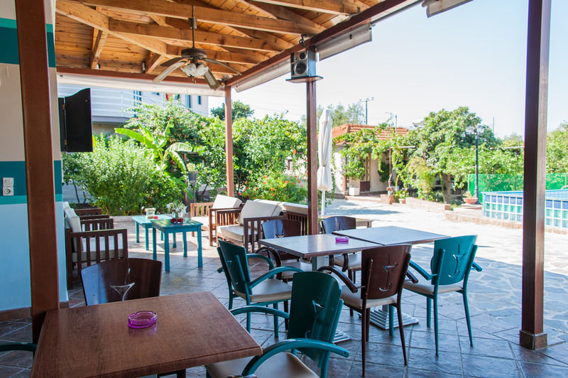Zante Nest Studios & Apartments 阿利卡纳斯 外观 照片